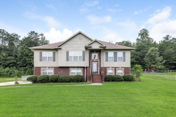 725 Starlite Dr Margaret, AL 35120